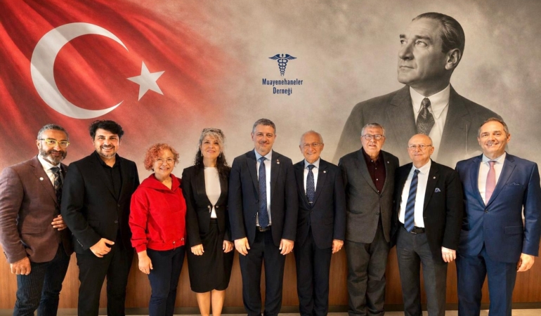 Muayenehaneler Derneği: Hekimlerin Gücü Birlik ve Dayanışmadan Doğar
